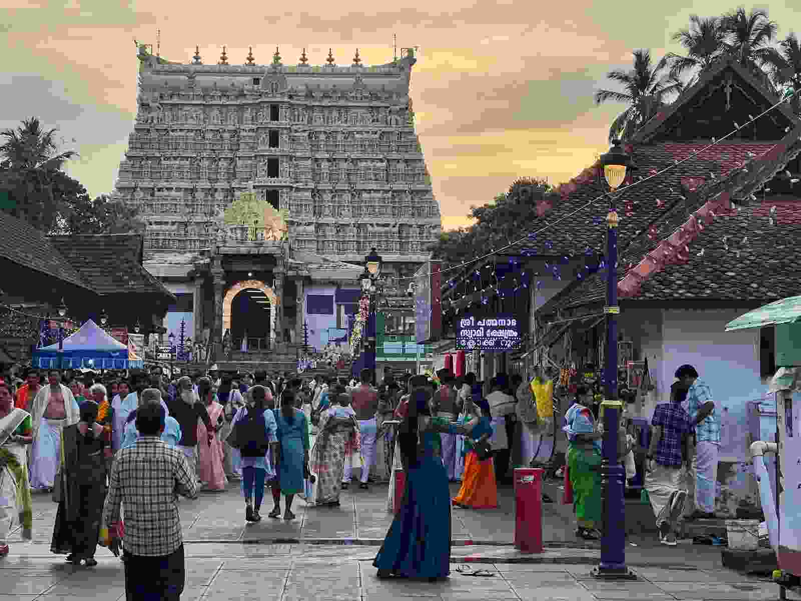 Trichy Thanjavur Rameswaram Madurai Kanyakumari Trivandrum Tour Package